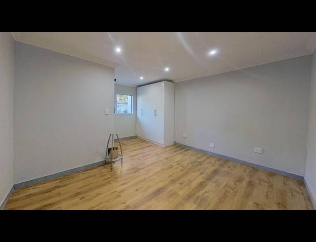 5 BEDROOM HOUSE FOR SALE IN WIERDA PARK